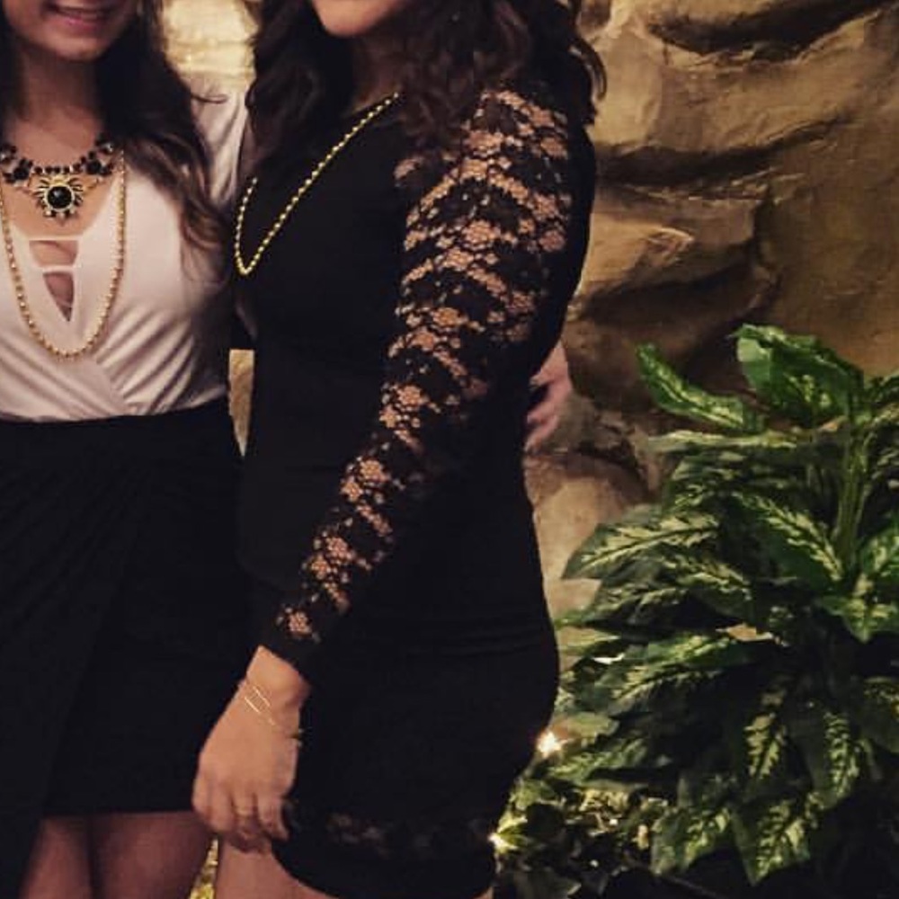 Black long sleeve dress